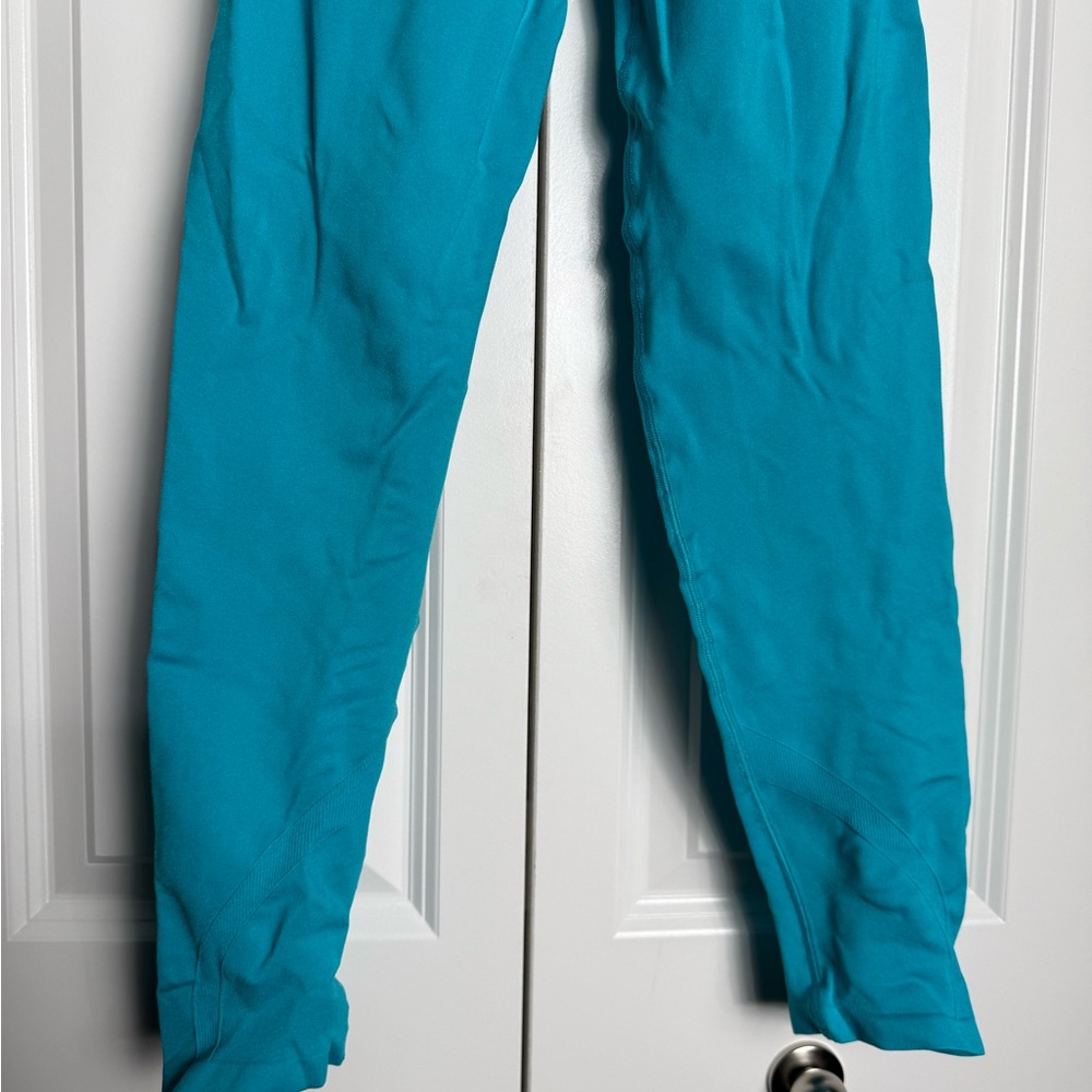 YoungLA Curve Hourglass Legging Size M - Picture 6 of 6